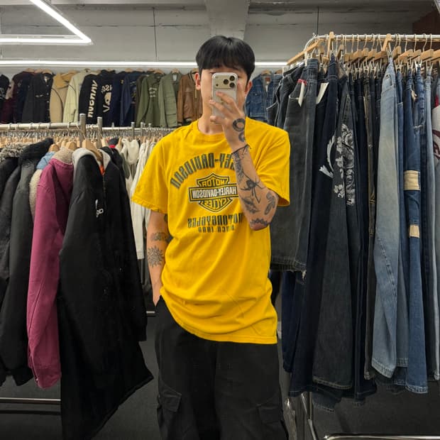 L) 할리데이비슨 빈티지 번호판 프린팅 옐로우 반팔 티셔츠