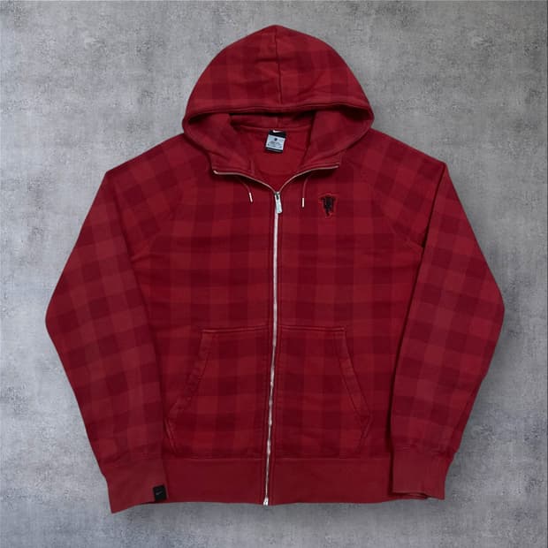 나이키 맨체스터 유나이티드 로고 체크 패턴 레드 후드 집업