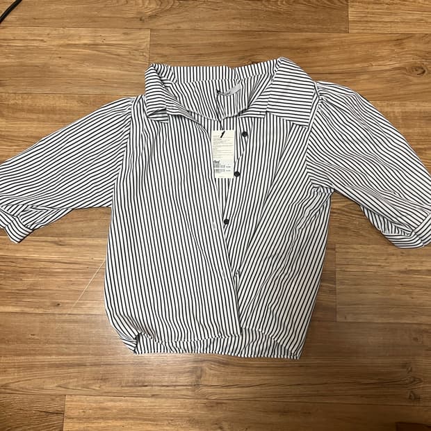 [Le shop]여성 반팔 셔츠(새상품)