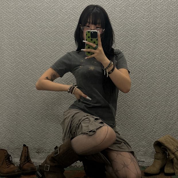 빈티지 보헤미안 히피 플라워 프린팅 딱붙핏 반팔티 K0050