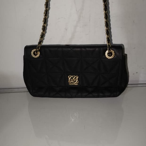 루이까또즈 금장 체인 숄더백 겸용 미니크로스백