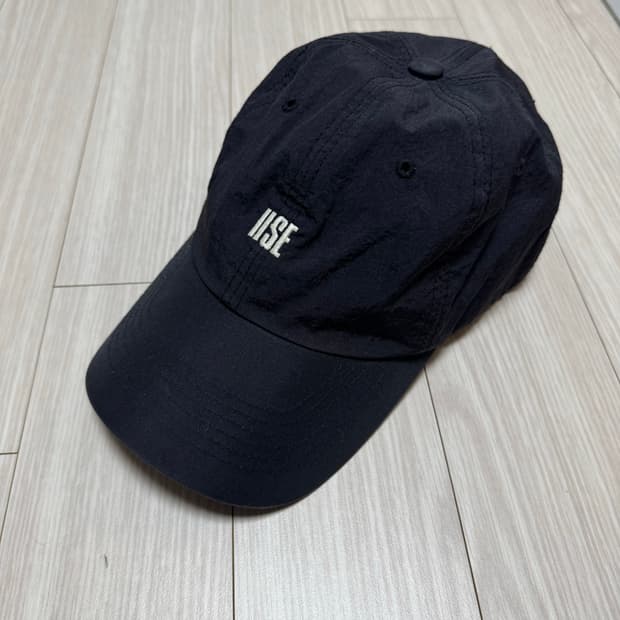 iise 이세 볼캡 (블랙)