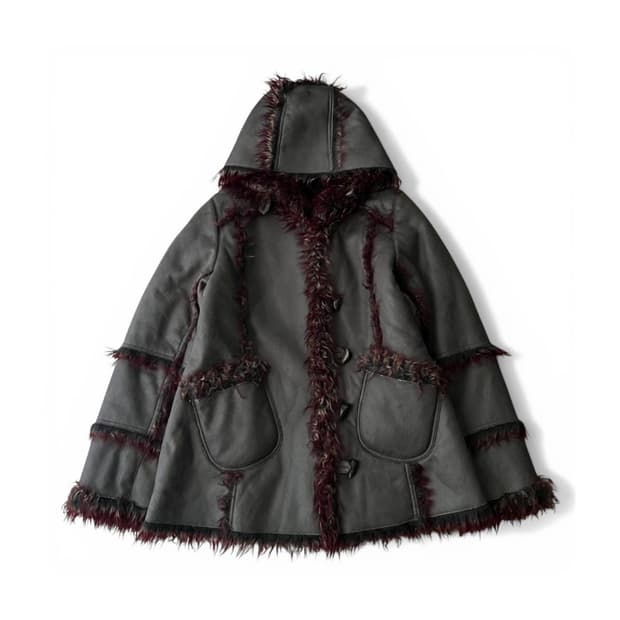 Perverze hoodie Riversible  fur 퍼버즈 퍼