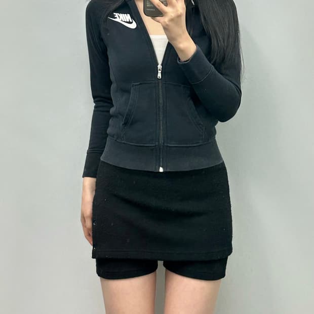 나이키 퓨추라 블랙 딱붙 후드집업 