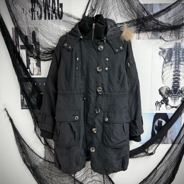 00s button detailed long jumper