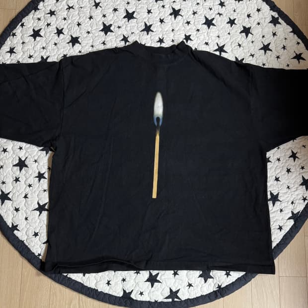 칸예 돈다 2 머천다이즈 촛불 티셔츠