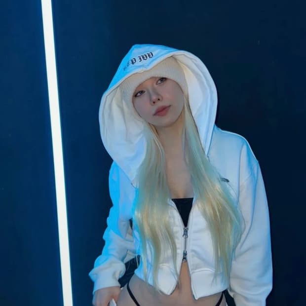 무신사 스트릿 레피브 크롭 후드집업 후집