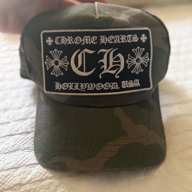 크롬하츠 ch 카모 트러커캡