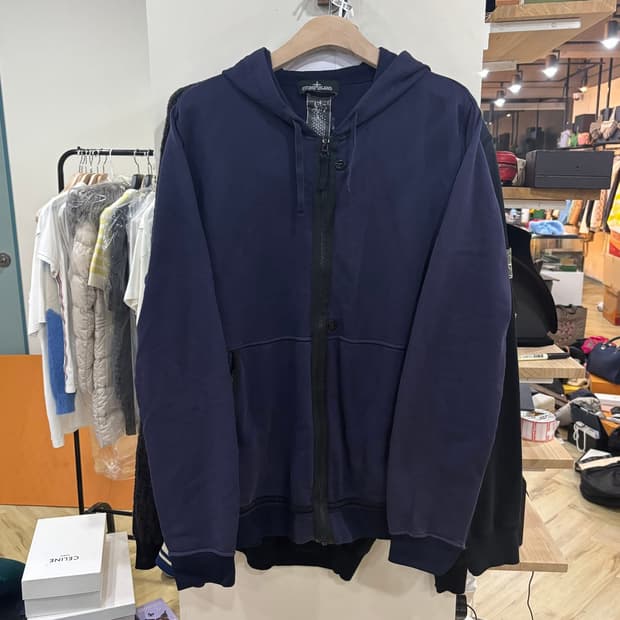 스톤아일랜드 후드집업 (정품,qr인증 완료,m)