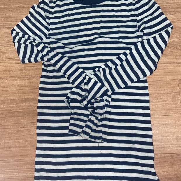 코스 스트라이프 줄무늬 티 