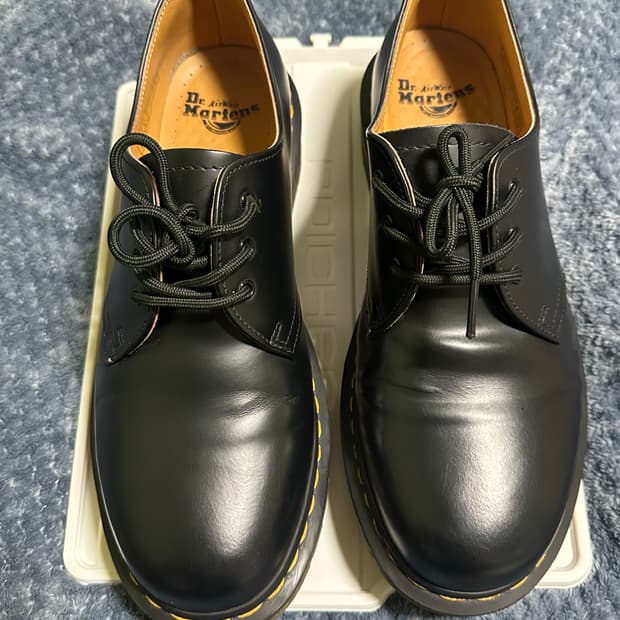 (280,uk9) 닥터마틴1461스무스