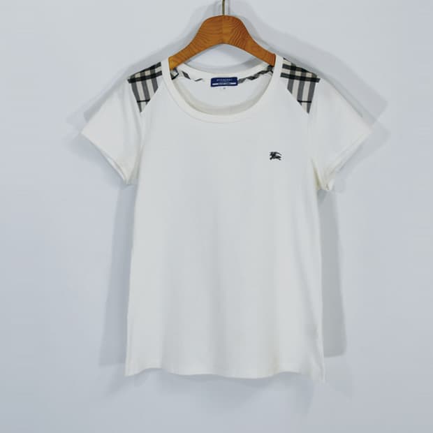 Burberry blue label 반팔티셔츠