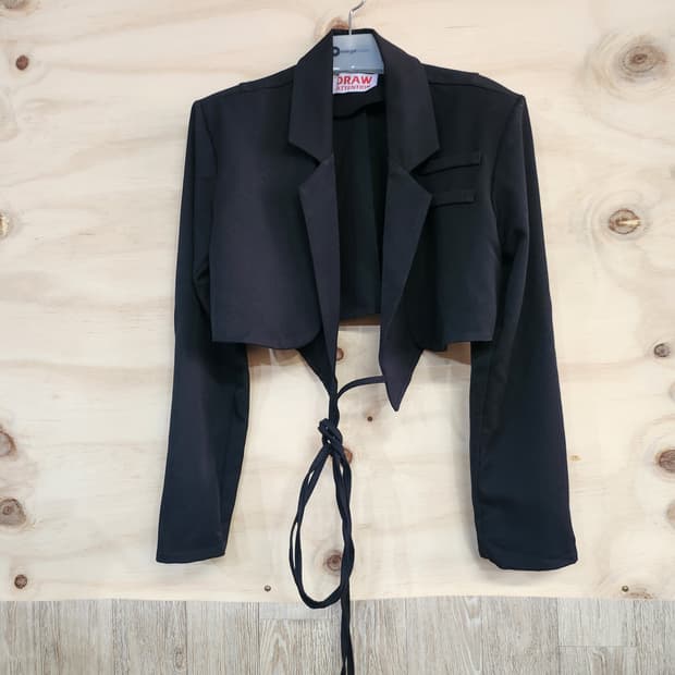 636) 드로우어텐션 크롭 자켓