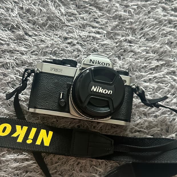 Nikon 니콘 FM2 / 50mm+ uv필터 민트급 판매 