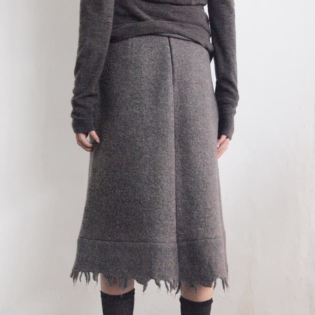 yao souka 아방가르드 러프컷 울 미디스커트