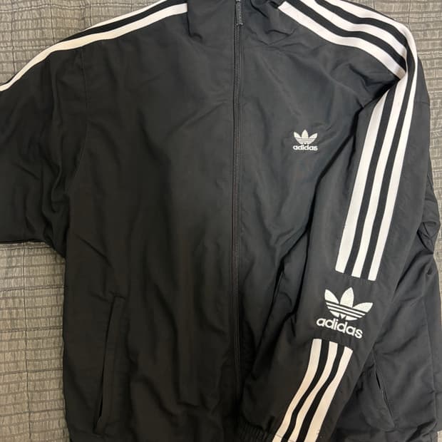 아디다스 락업 트랙탑 W xs