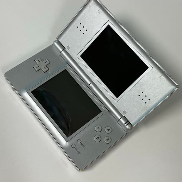 닌텐도 DS Lite 실버