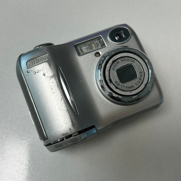 [근본 실버🩶] 니콘 쿨픽스 3200 빈티지 디카 nikon