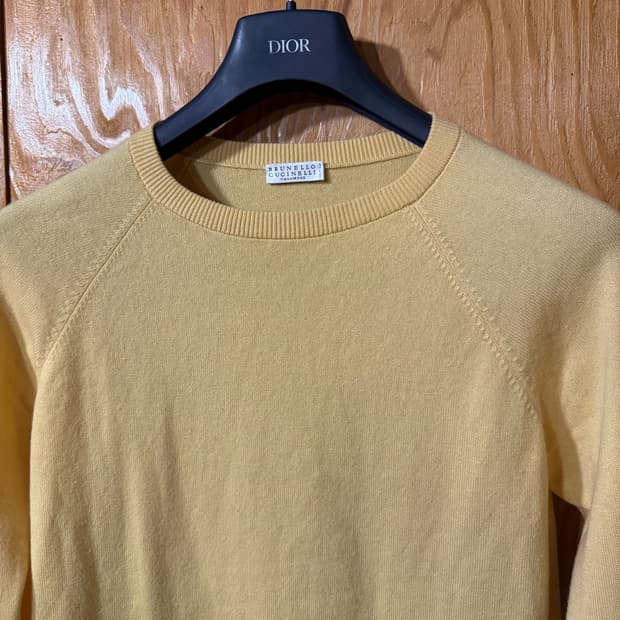 브루넬로 쿠치넬리 캐시미어 100% 니트 판매 합니다.