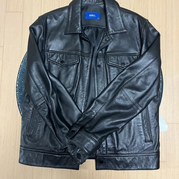 어나더티 레더자켓