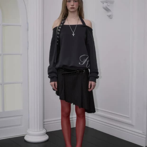 [로제프란츠] Eyelet Strap Open Sweatshirt (Ch