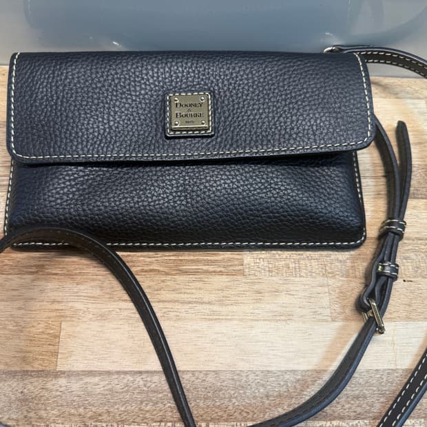 두니&버크 Dooney & Bourke 페블 그레인 Milly 크로스바디