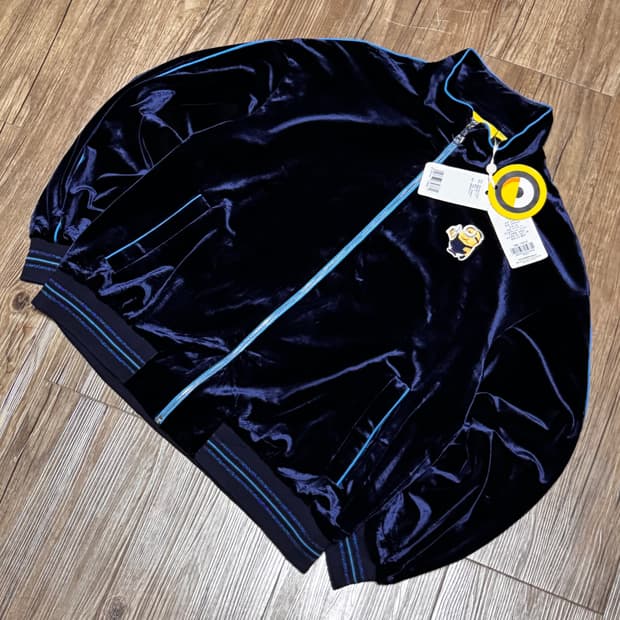 JZ X 미니언즈 콜라보 벨벳 네이비 트랙탑 자켓