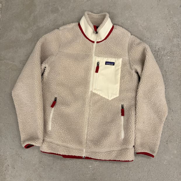 파타고니아 내츄럴 레드 클래식 레트로 X 자켓