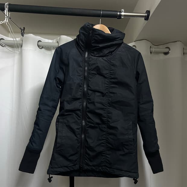 Ripvanwinkle Asymmetric Down Jacket