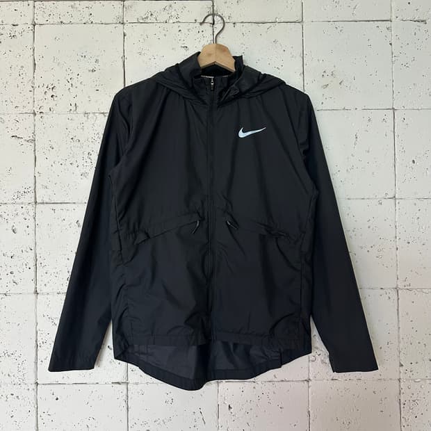 우먼M 나이키 러닝 바람막이 블랙