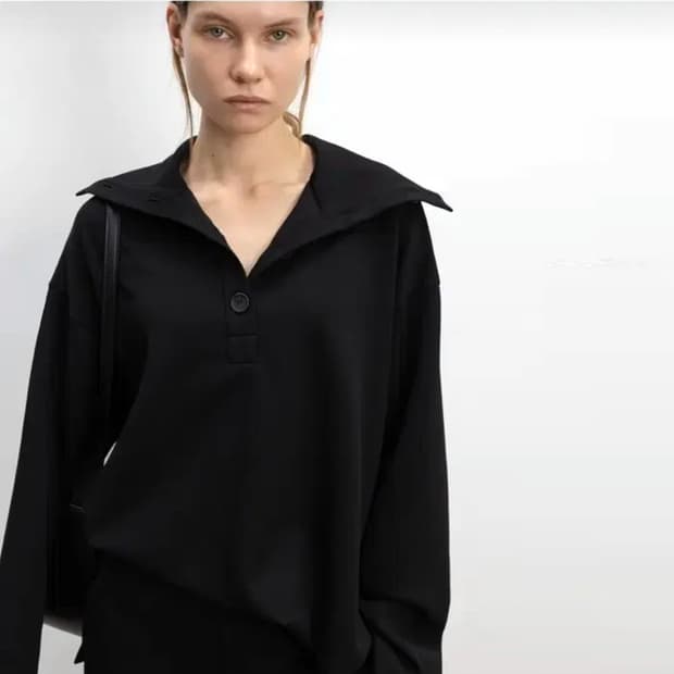 오르(ORR) 버튼카라 티셔츠 프리사이즈