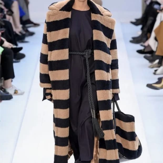 막스마라 테디베어 스트라이프 아이콘 롱코트34(55반정도)