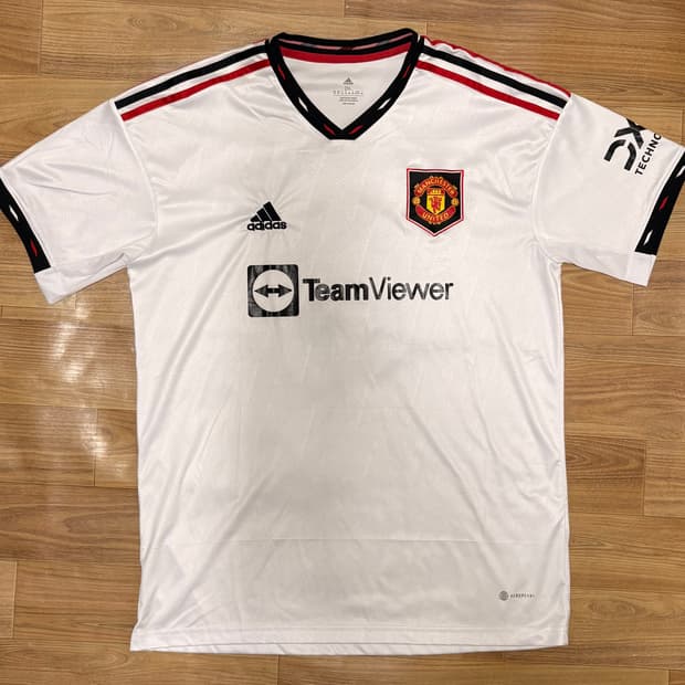 맨유 22/23 어웨이 브페 마킹