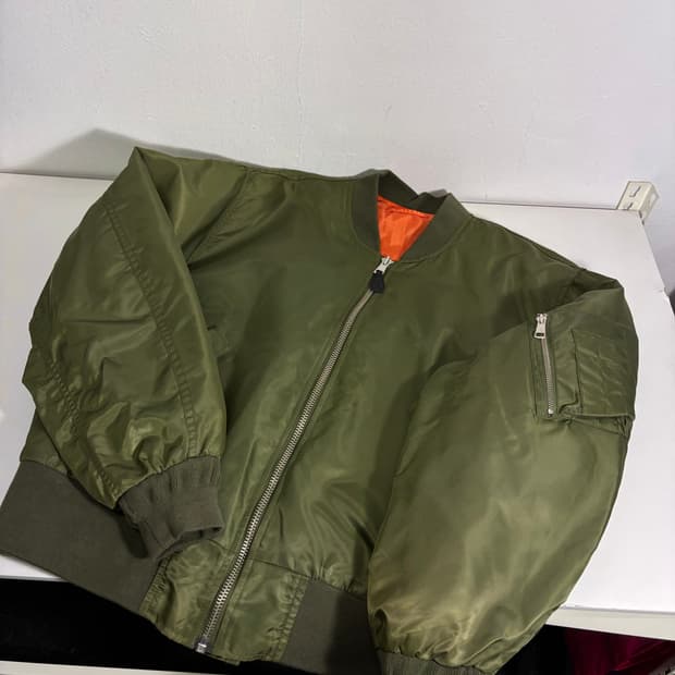 L 제멋 카키 오버핏 누빔 MA1 항공점퍼