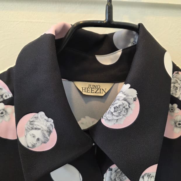 JUNG HEEZIN 패턴 블라우스