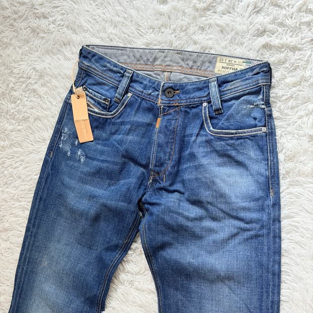 디젤(Diesel) KOFFHA 00772 아카이브 슬림 부츠컷 데님