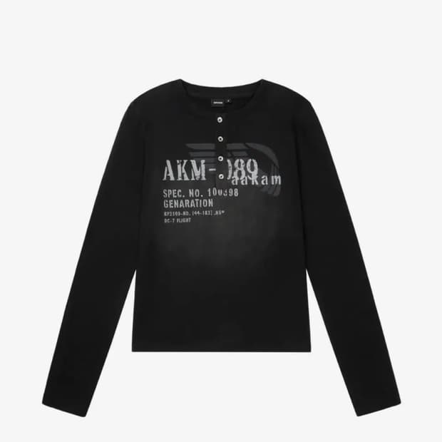 아캄 Button Lettering 롱슬리브