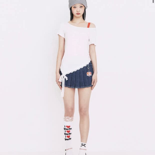 유희 YOUHEE LACE UNBALANCE T-SHIRTS_WHITE