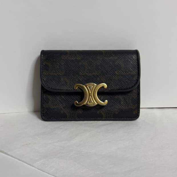 [정품] 셀린느 트리옹프 캔버스 플랩 카드지갑