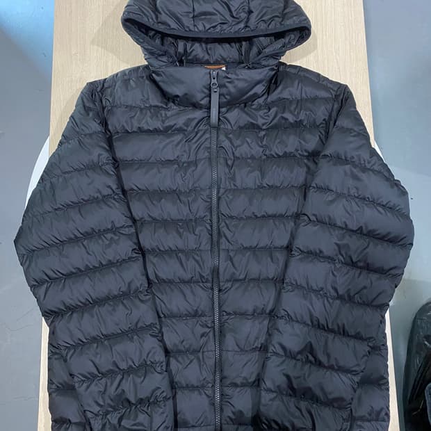 아이더 블랙 경량 패딩 점퍼 (XXL)