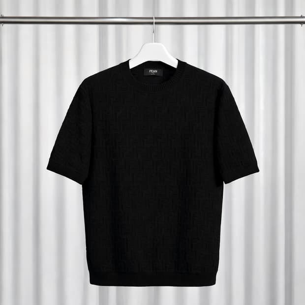 A+ / 54 펜디 26SS FF 로고 올오버 크루넥 반팔 니트