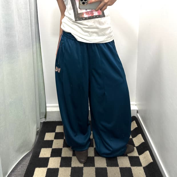 니들스 블루 핑크 HD 트랙팬츠