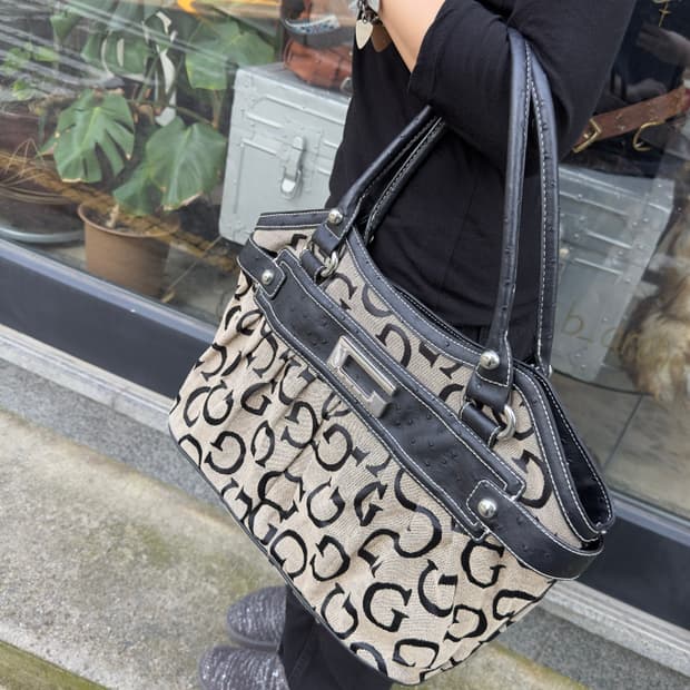 00s Y2K 게스 사각 가방