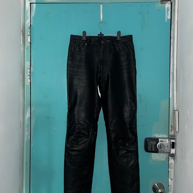 레더 팬츠