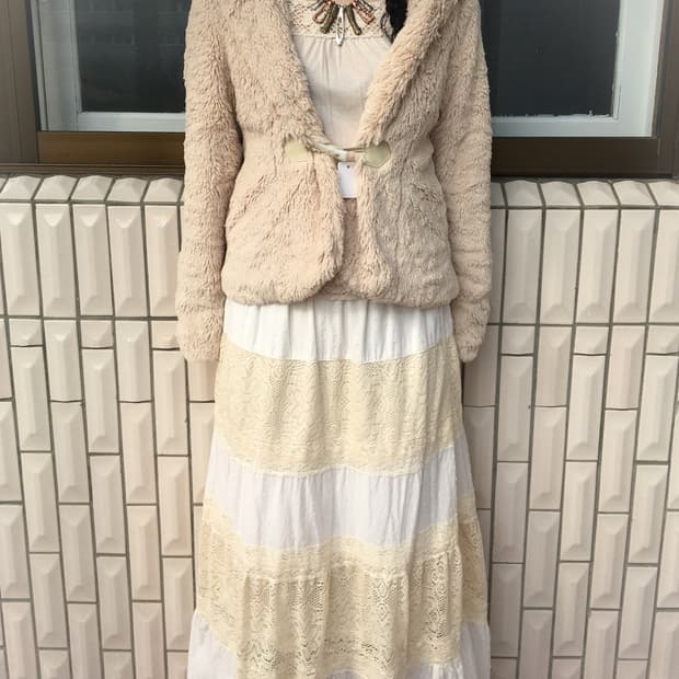 Dig deep fake fur duffle button hood jac