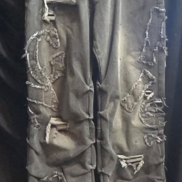 스모크라이즈 디테일 데미지 워싱 데님