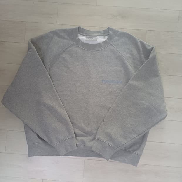 피어오브갓 에센셜 맨투맨 L사이즈