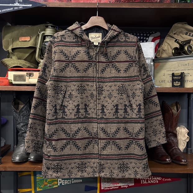 울리치 브랜치 휴먼 패턴 울 블랭킷 후드 니트집업 N365