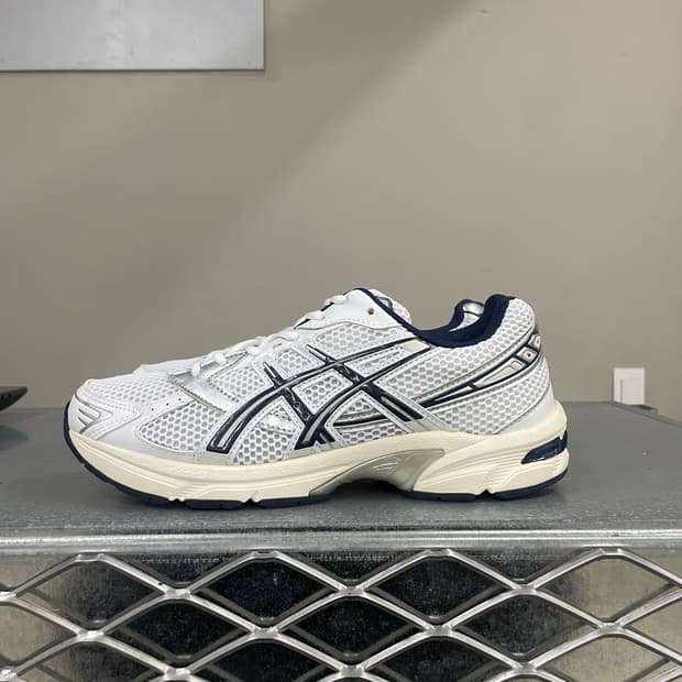 아식스 젤 1130 화이트 미드나잇 260