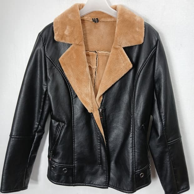 블랙 에코가죽 무스탕 자켓 55 S 새제품